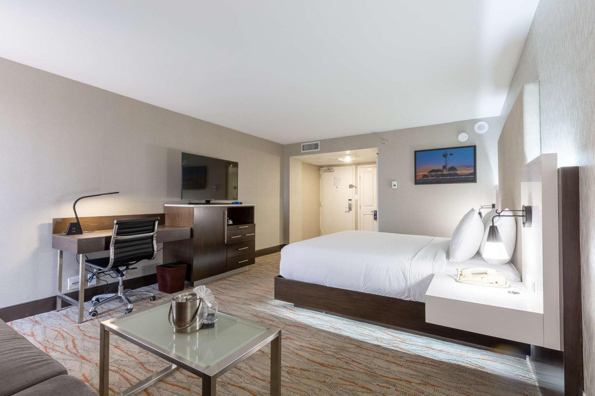 Doubletree By Hilton Dallas/Richardson Exterior foto
